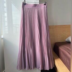 Aritzia Wilfred Mauve Twirl Pleated Skirt - XS